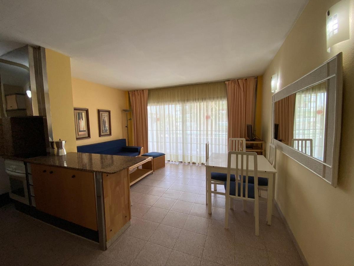 Apartamento Cerca De Playa Салоу Екстер'єр фото